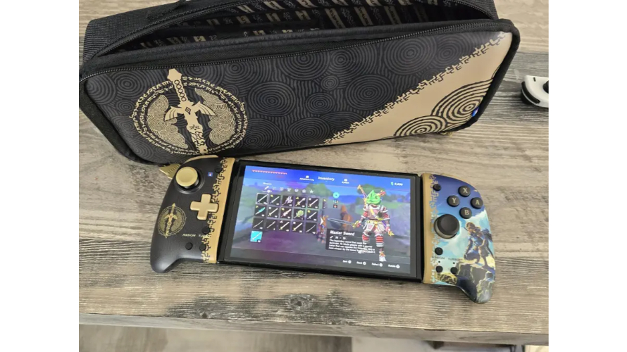 The Legend of Zelda: Tears of the Kingdom Grip Controller Fit Switch Hori Japan