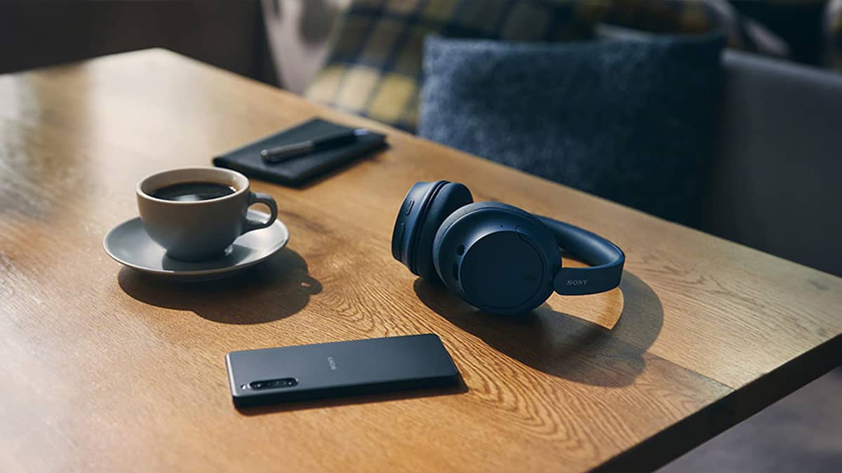 شتر sony-wh-ch720n-noise-canceling-wireless-headphone-white