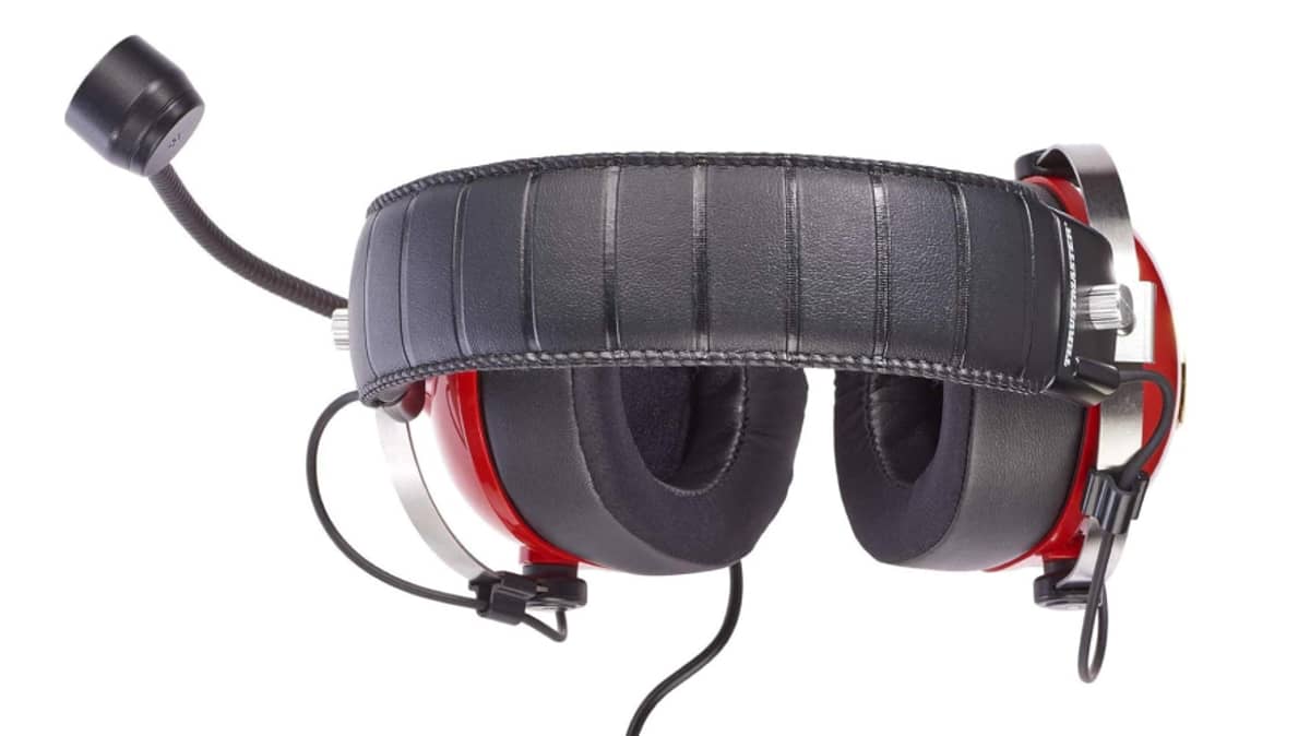buy thrustmaster-4060105-tracing-scuderia-ferrari-edition-gaming-headset
