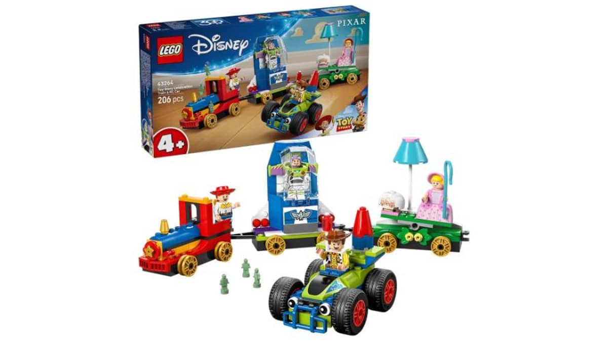 شتر toy-story-celebration-train-and-rc-car