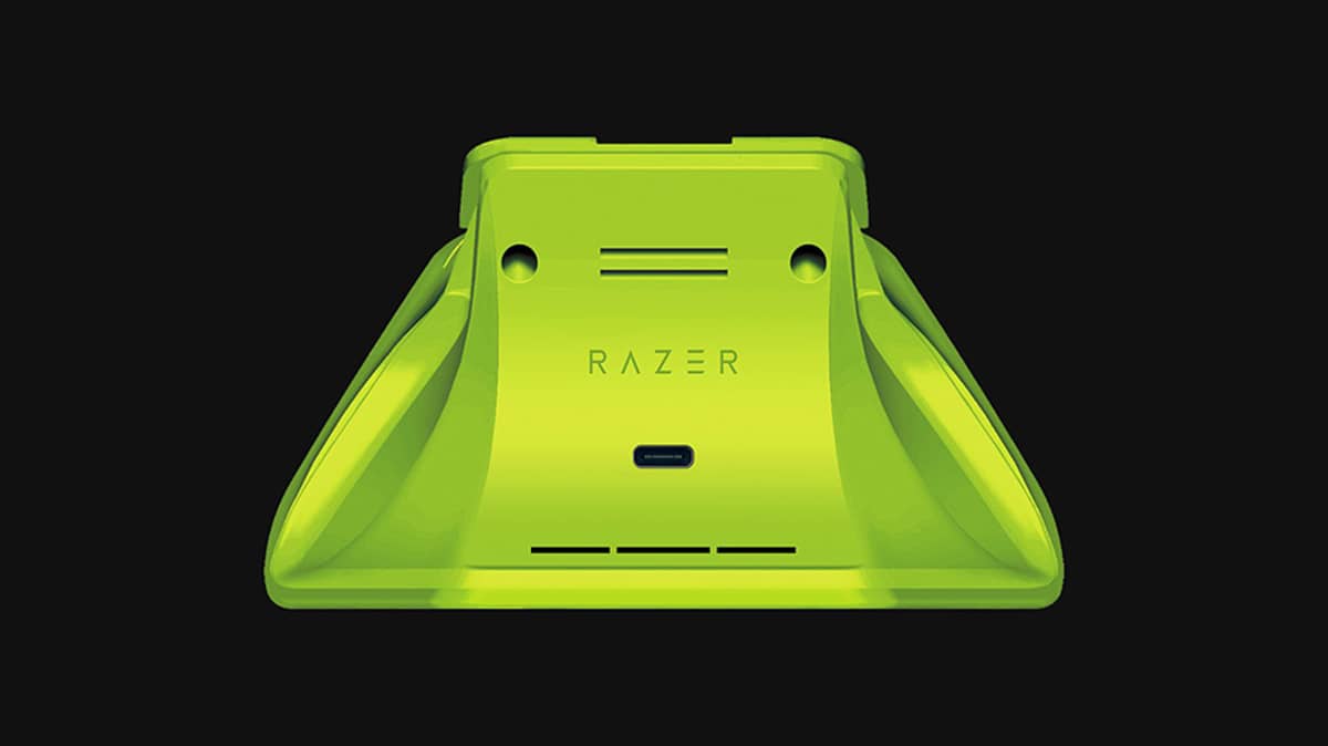 شتر razer-universal-quick-charging-stand-for-xbox-electric-volt