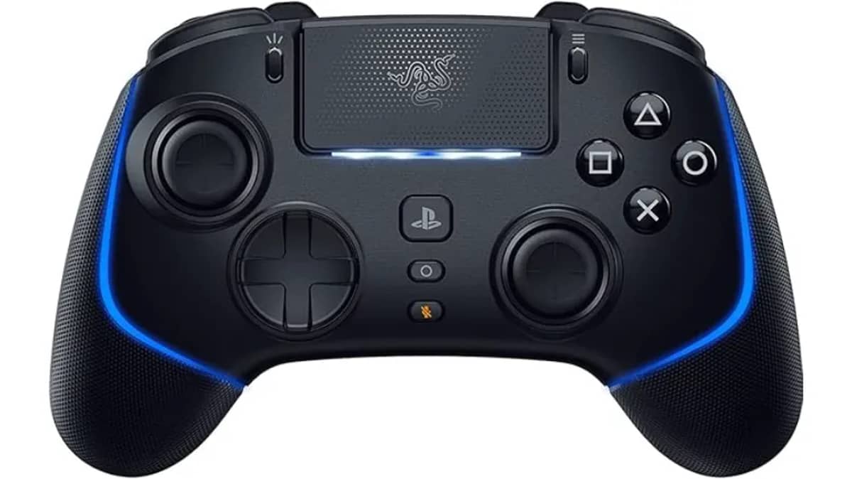 buy razer-wolverine-v2-pro-playstation-licensed-black