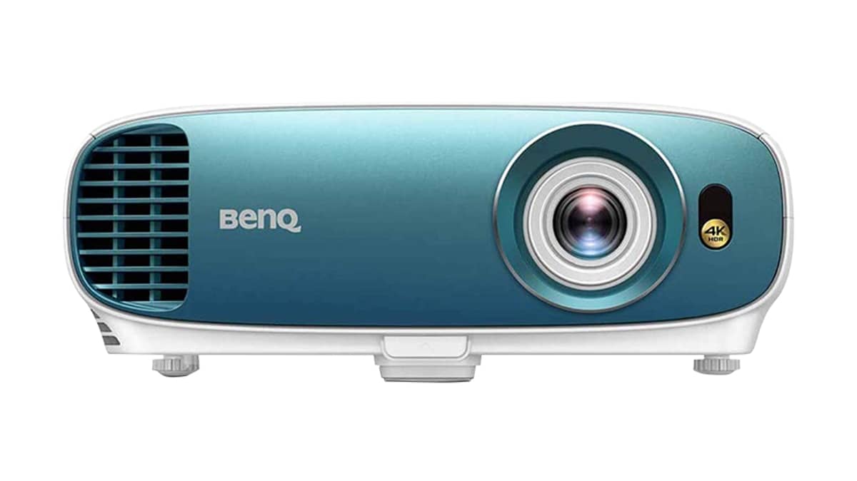 buy benq-tk800m-4k-uhd-home-theater-projector-with-hdr-and-hlg-3000-lumens