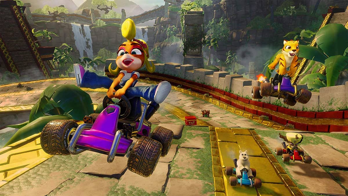 شتر crashtm-team-racing-nitro-fueled