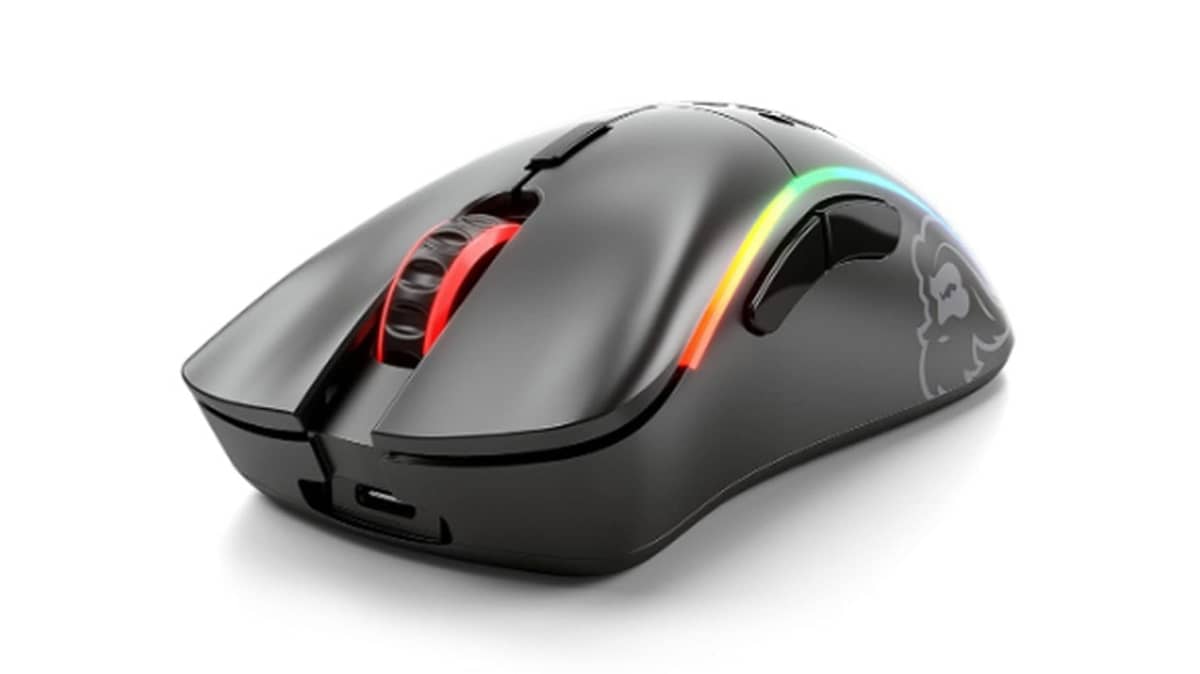 شتر glorious-model-d-minus-wireless-matte-black