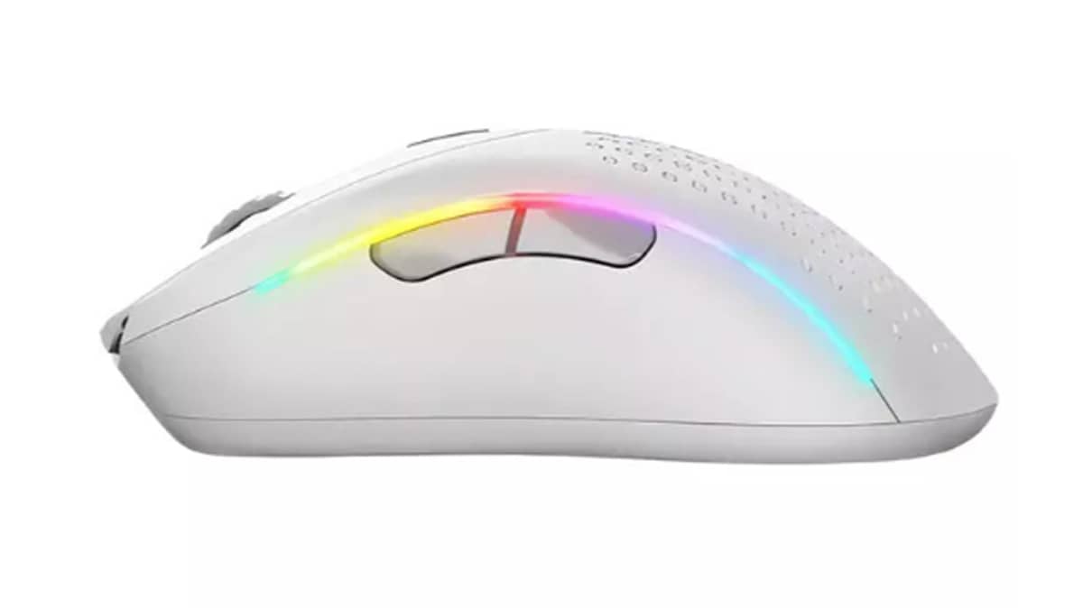 شتر glorious-model-d-2-wireless-gaming-mouse-white