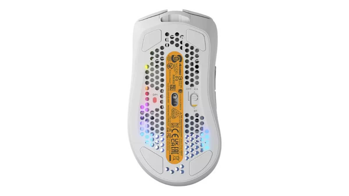 شتر glorious-model-d-2-wireless-gaming-mouse-white