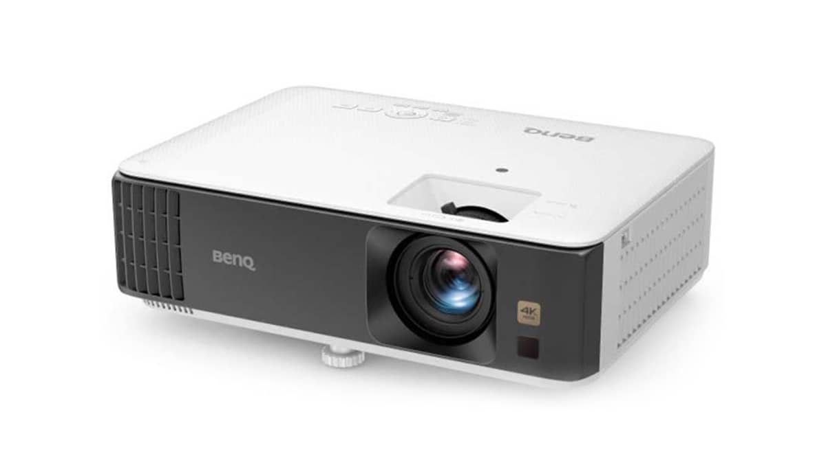 buy benq-tk700-projector-4k-uhd-white
