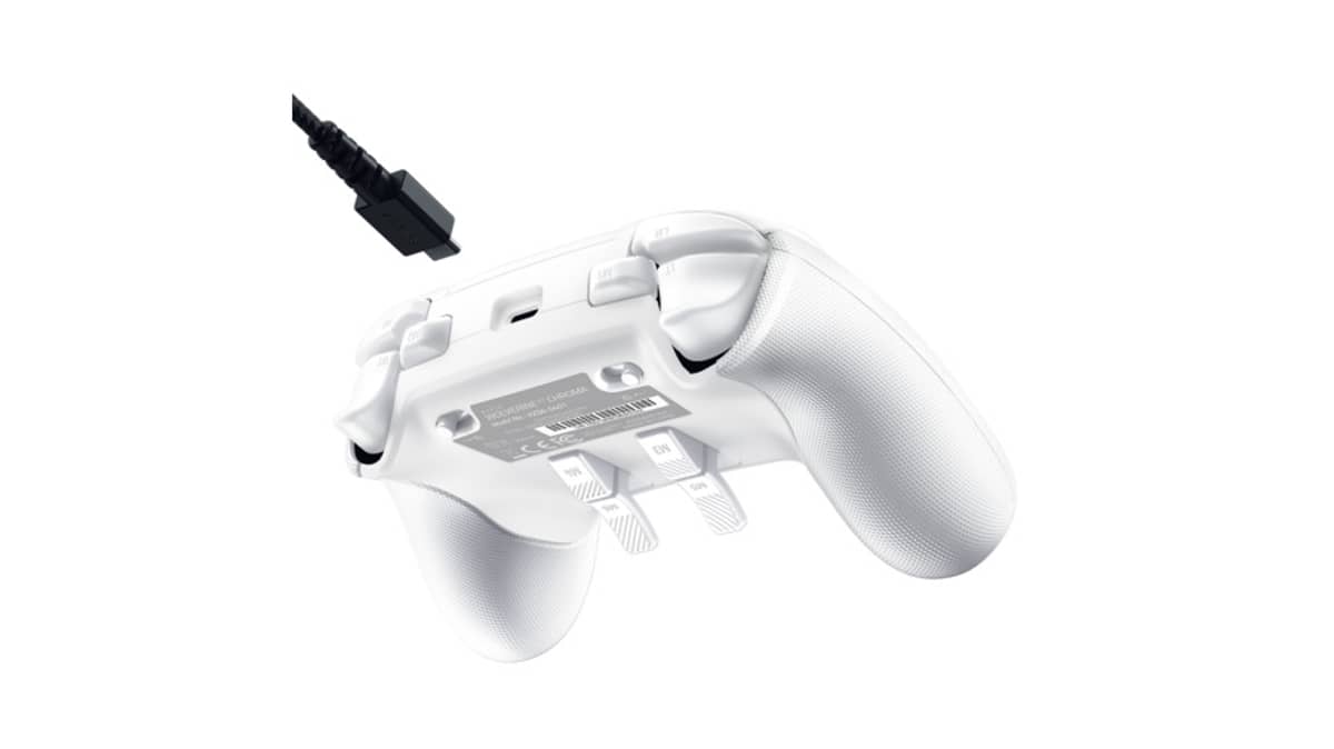 buy razer-wolverine-v2-chroma-wired-gaming-controller-for-xbox-series-xs-xbox-one-pc-white