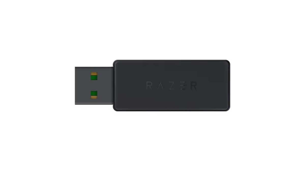 buy razer-wolverine-v2-pro-playstation-licensed-black