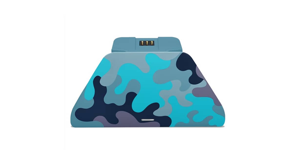 buy razer-universal-quick-charging-stand-xbox-mineral-camo